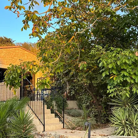 度假居 Le Jardin De La Vade